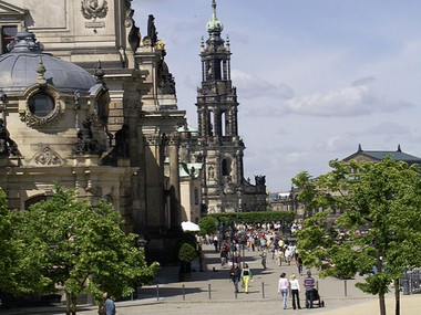 Blick auf die Brühlsche Terrasse in Dresden